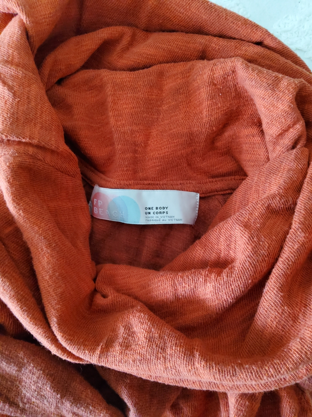 Free People Cowel Neck. Rust Color. Large